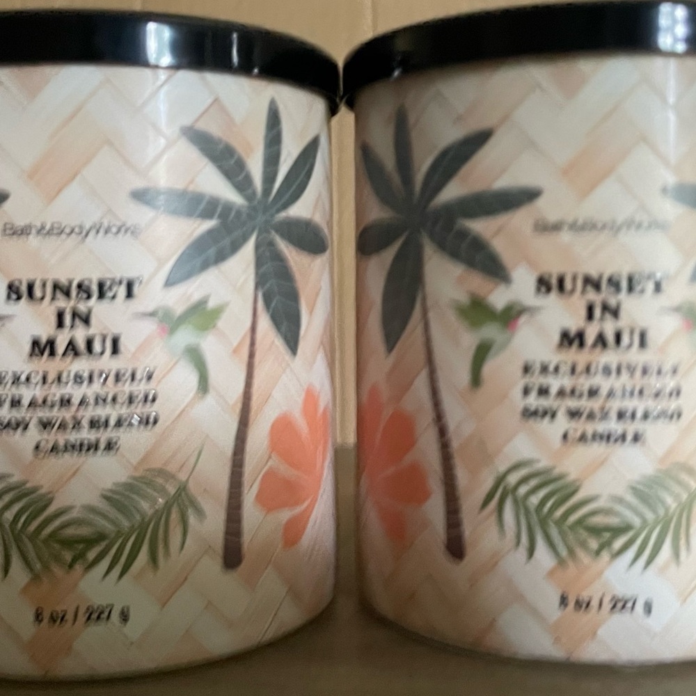 Bath & Body Works Sunset in Maui Candle - Tropical Design